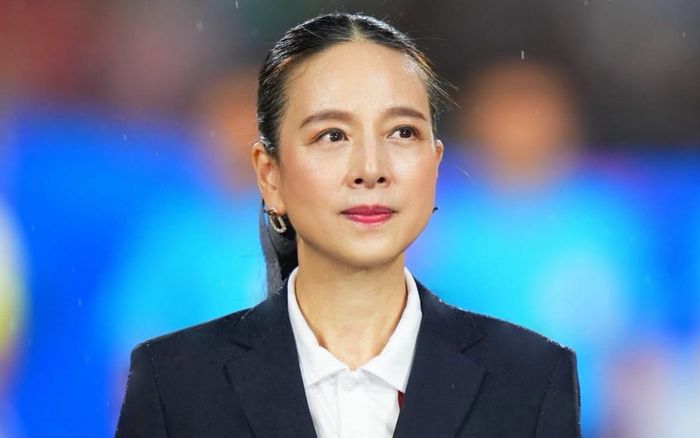 Chỉ có nhập tịch cầu thủ mới cứu được Madam Pang