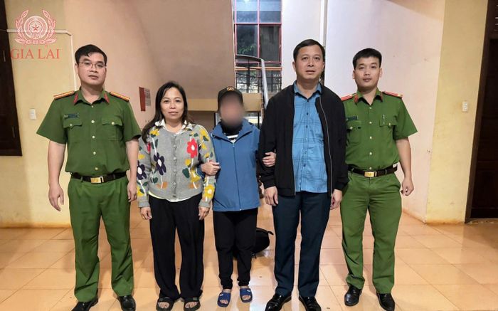 Tin tưởng vào người đàn ông xa lạ, người phụ nữ gặp chuyện không thể ngờ tới