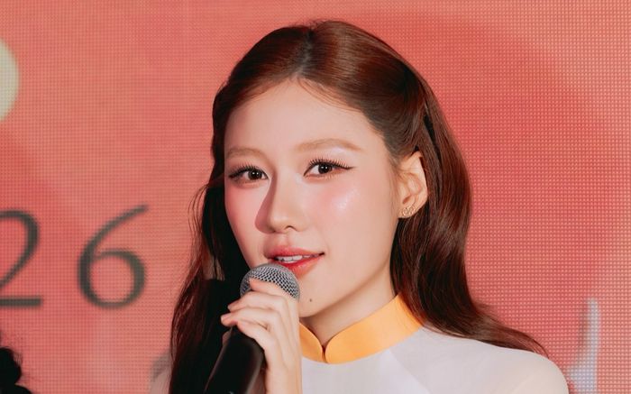 Em gái Trấn Thành nói thẳng chuyện 'cạnh tranh' mùa Tết, tuyên bố: Sẽ lợi dụng anh trai để làm truyền thông