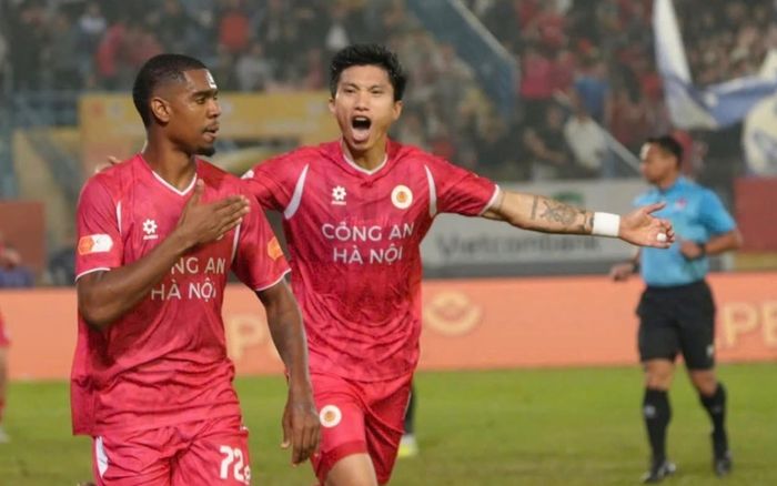 Đoàn Văn Hậu chơi cực hay, CAHN giải mã Ninh Bình