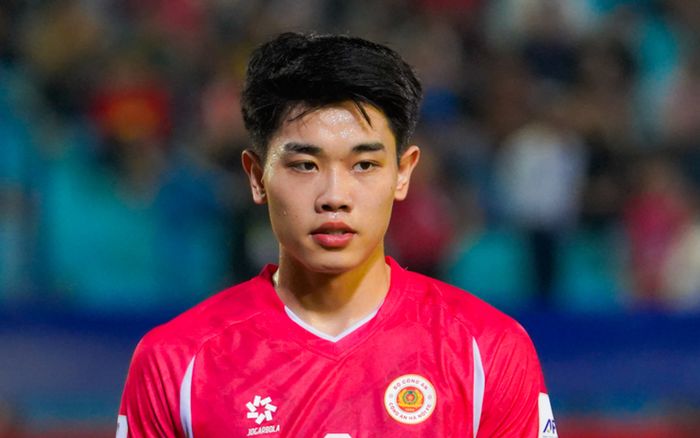 Báo Lào nói thẳng CLB Trung Quốc muốn có Đình Bắc