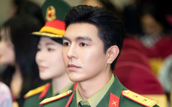 Khá khen cho Steven Nguyễn