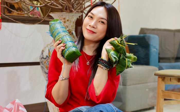 Về quê đón Tết, Mỹ Tâm báo 'tin vui'
