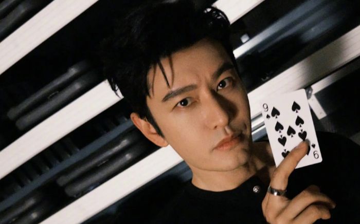 Nam diễn viên lên tiếng về tin đồn đánh bài thua hàng tỷ đồng