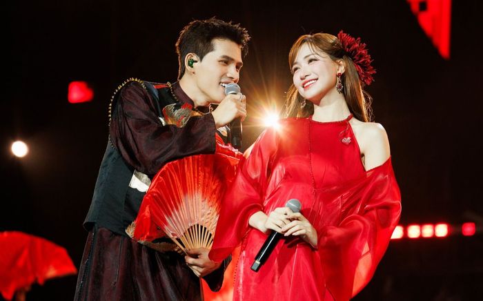 Quốc Thiên công khai nhắn gửi Hòa Minzy đúng thời khắc giao thừa