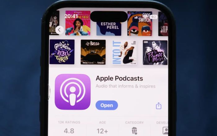 Apple công khai cạnh tranh với YouTube và Spotify
