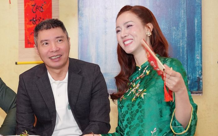 Vợ NSND Công Lý nhận xét sau khi xem phim Mùi Phở chiếu Tết