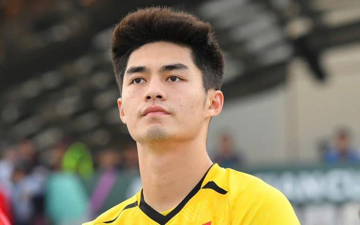 Thủ môn Trần Trung Kiên lần đầu gặp bầu Đức: Từ run rẩy đến biết ơn