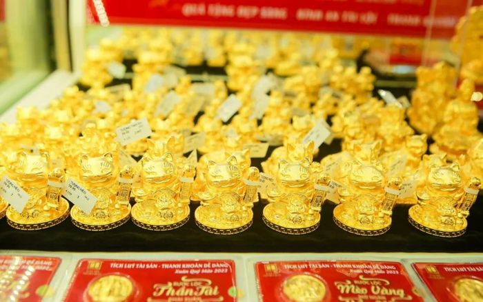 Những điều cần tránh khi đi mua vàng ngày vía Thần Tài để may mắn gõ cửa cả năm