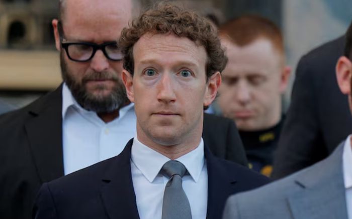 Mark Zuckerberg bị thẩm vấn