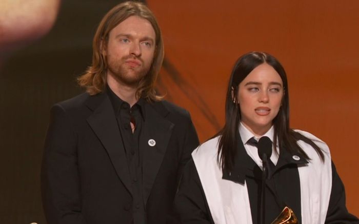 Billie Eilish 'đánh bại' Rosé, chiến thắng thuyết phục tại GRAMMY 2026
