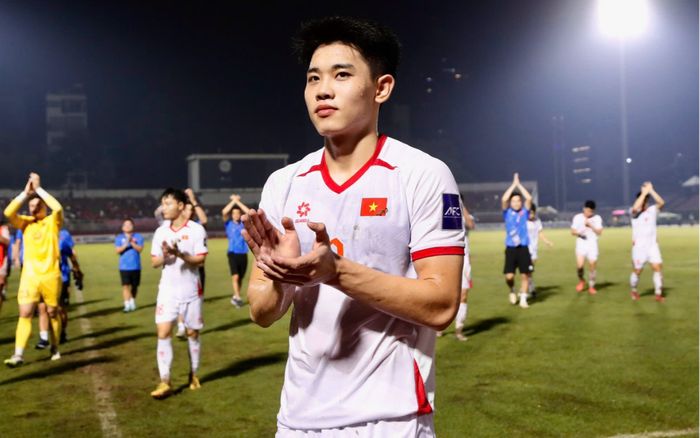 Đình Bắc vượt mặt cả Trấn Thành và Sơn Tùng M-TP