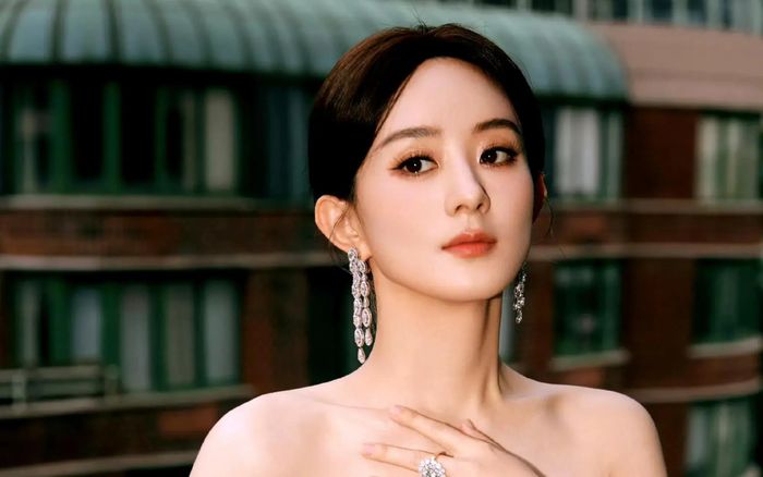 Khó cho Triệu Lệ Dĩnh