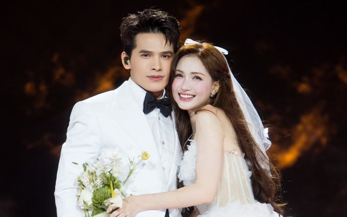 Quốc Thiên tuyên bố sau màn cầu hôn Hòa Minzy trên sân khấu