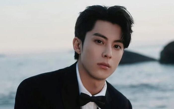 Vương Hạc Đệ 'gặp nguy'