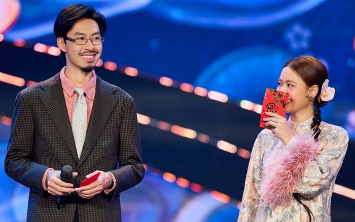 Hoàng Thùy Linh đã chịu công khai với Đen Vâu