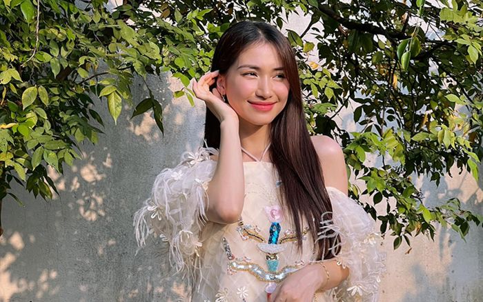 Hòa Minzy nói thẳng về chuyện cưới xin đúng mùng 6 Tết