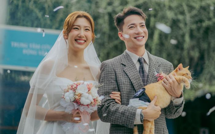 S.T Sơn Thạch gửi lời chúc Tết đến Thúy Ngân, nhắc luôn chuyện tình cảm của đối phương