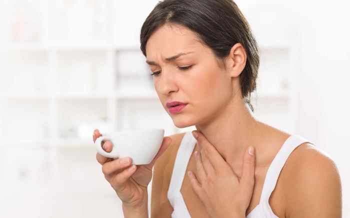 5 biểu hiện lạ khi ăn uống tưởng bình thường nhưng có thể là tín hiệu cảnh báo ung thư