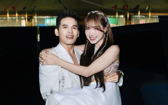 Theo hiệu ứng màn cầu hôn trên sân khấu: Khám phá món ngon quê Hoà Minzy và Quốc Thiên cho một buổi hẹn hò thú vị