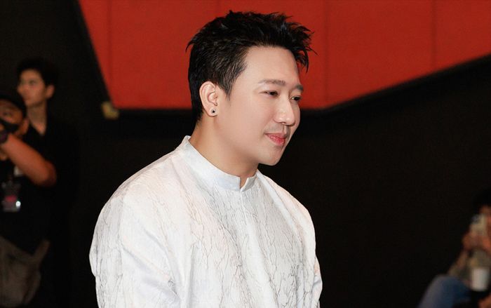 Khán giả phản ứng mạnh trước số tiền 2.000 tỷ Trấn Thành vừa bỏ túi