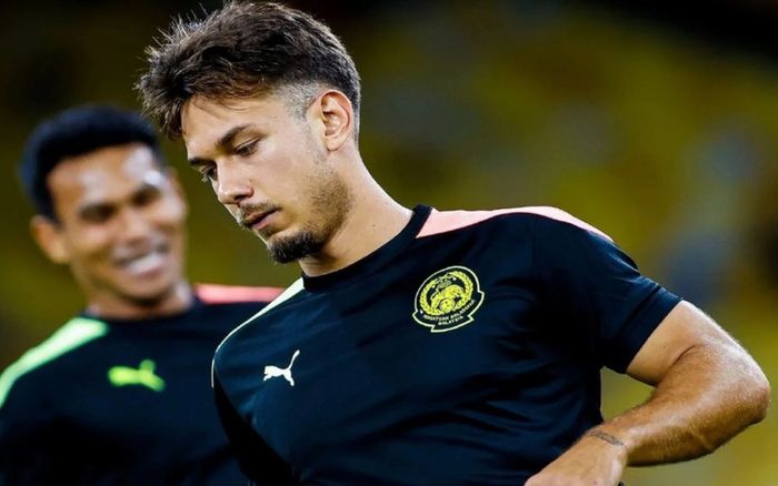 Cầu thủ nhập tịch Malaysia thách thức tuyển Việt Nam