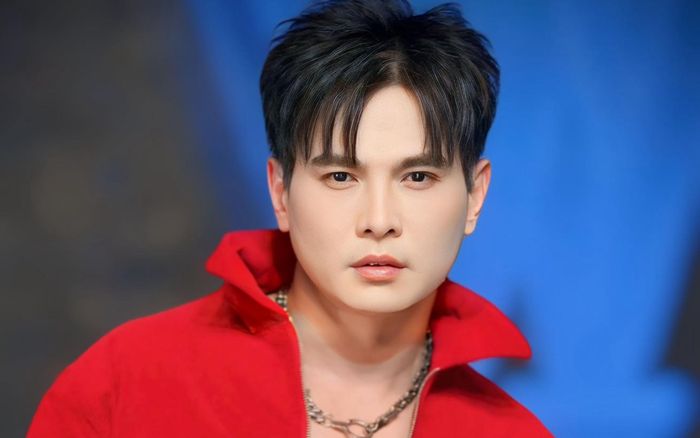 Bị mạo danh tên tuổi đi diễn, ca sĩ Lâm Hùng lên tiếng