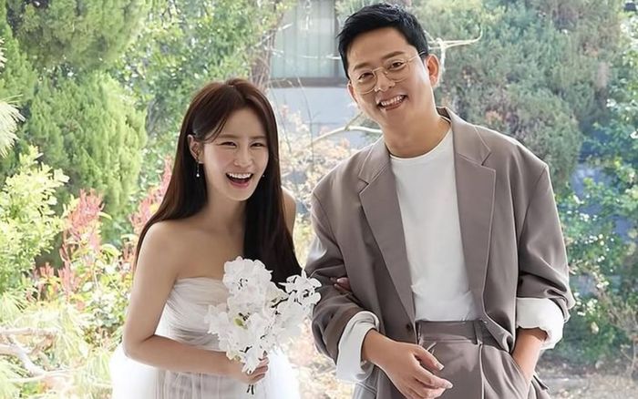 Nữ diễn viên hài Kim Ji Min bị té ngã, tình trạng sức khoẻ gây lo lắng