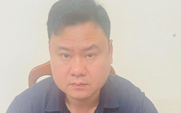 Khởi tố tài xế chặn xe, có lời nói thách thức hôm mùng 2 Tết ở Hà Tĩnh