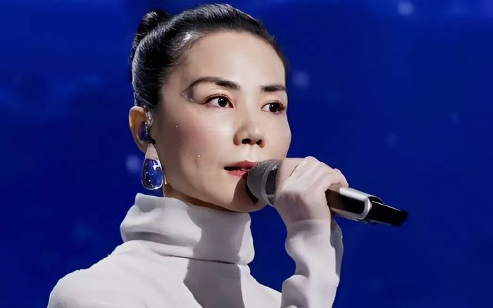 'Thiên hậu' Vương Phi mất giọng?