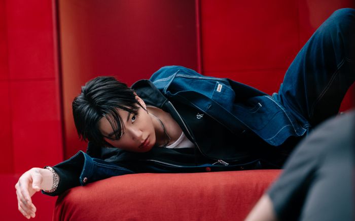 Jungkook muốn 'thoát kén'?