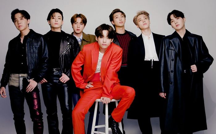 Từ livestream say xỉn của Jungkook đến phát ngôn cũ của RM: Áp lực nào đang bao trùm BTS?