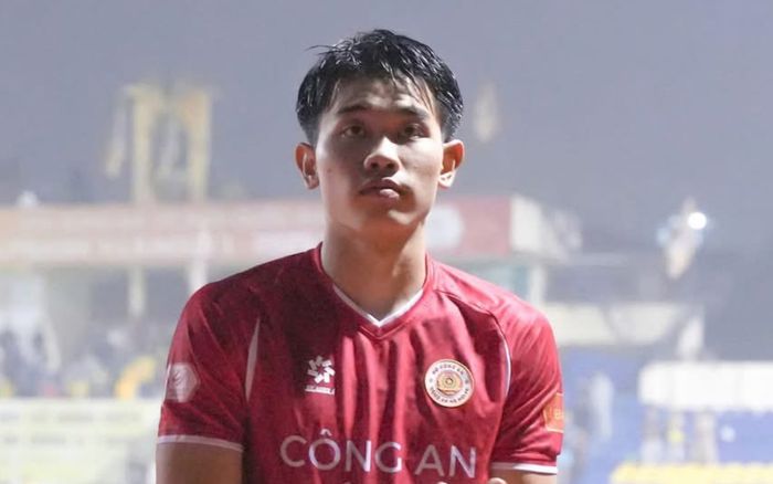 Bất công cho Đình Bắc so với 7 cầu thủ Malaysia