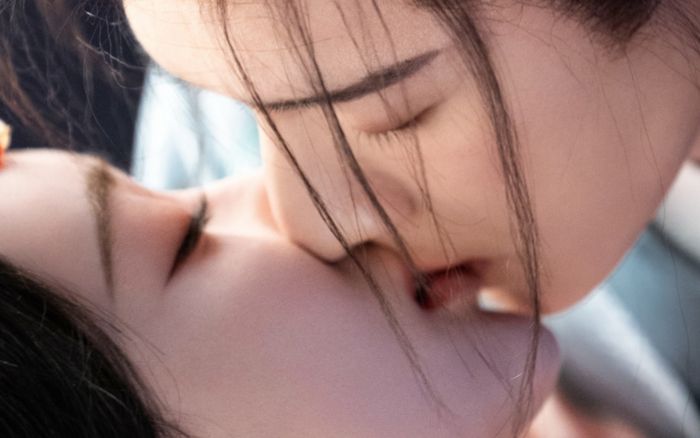 Thượng Công Chúa tung poster cực nóng, gây náo loạn mạng xã hội