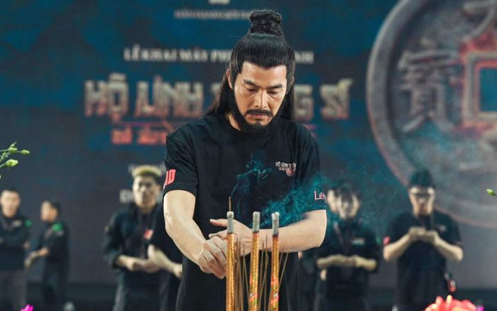 Quách Ngọc Ngoan chia sẻ trạng thái gây chú ý khi Hộ Linh Tráng Sĩ đóng máy