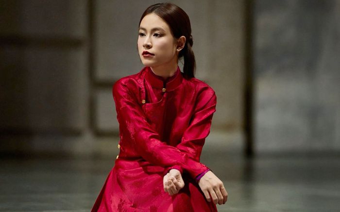 Hết hy vọng với Hoàng Thùy Linh?