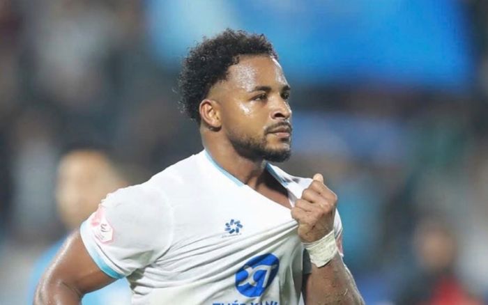 Đã dừng lại với Nguyễn Xuân Son