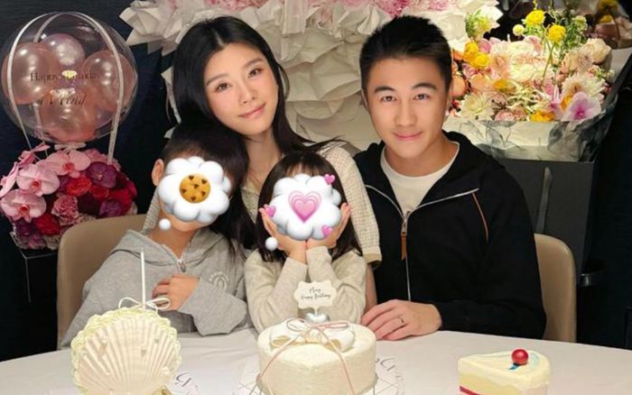 Siêu mẫu Hề Mộng Dao đón tuổi mới bên chồng thiếu gia và hai con