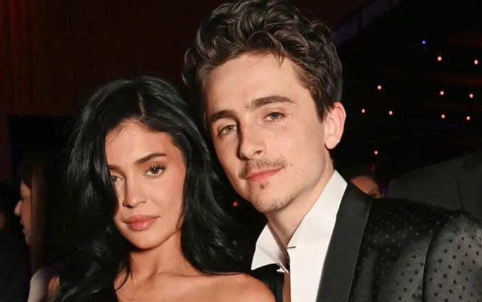 Người mẫu Kylie Jenner tiết lộ kế hoạch sinh con với Timothée Chalamet