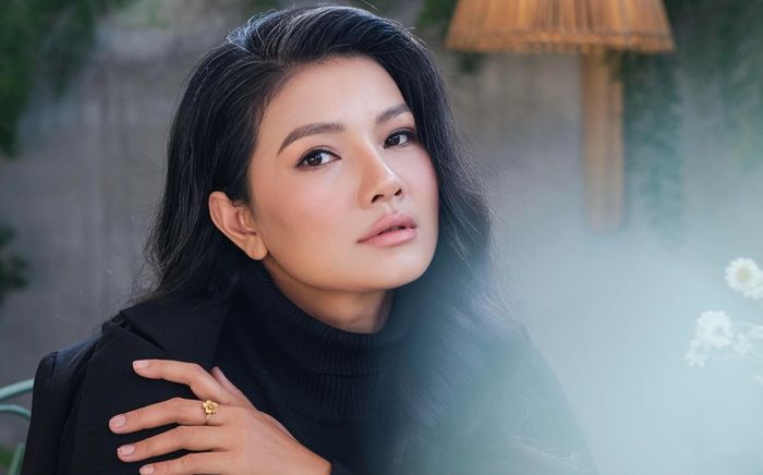 Hạnh phúc mới của 'nữ hoàng cảnh nóng' Kiều Trinh