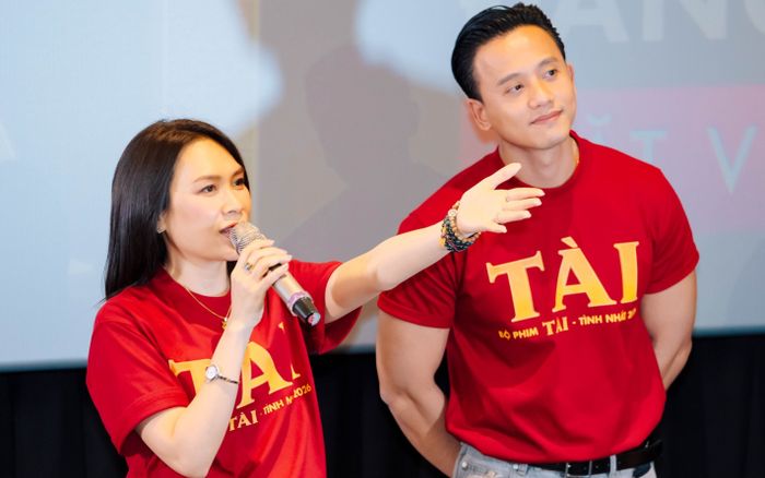 Mỹ Tâm và Mai Tài Phến báo tin vui mới sau 1 tuần khai