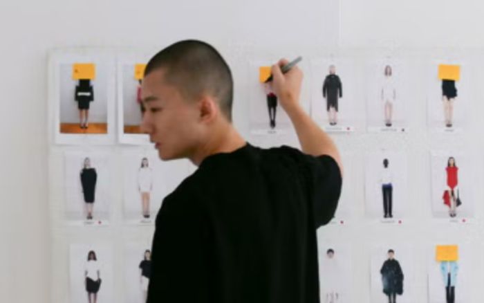 Nhà thiết kế 25 tuổi mang 'làn gió lạ' đến Tuần lễ thời trang New York