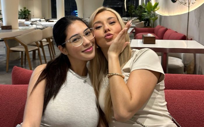 'Tan chảy' trước nhan sắc đời thường của top 2 Miss Cosmo