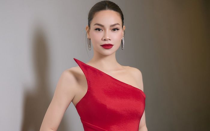 Hồ Ngọc Hà bình luận 'năn nỉ' khán giả, lý do khiến ai cũng bất ngờ