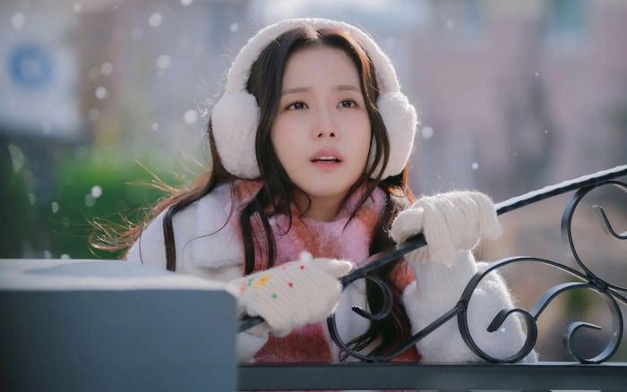 Jisoo (BLACKPINK) viết nên lịch sử