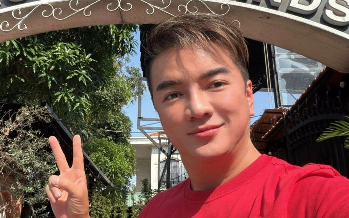 Đàm Vĩnh Hưng lập kỷ lục mới