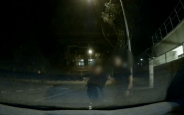 Đón khách có biểu hiện lạ, nam tài tế taxi chở thẳng đến đồn cảnh sát