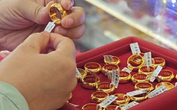 Giá vàng hôm nay (2/3): Vàng nhẫn ở đâu đang rẻ nhất?