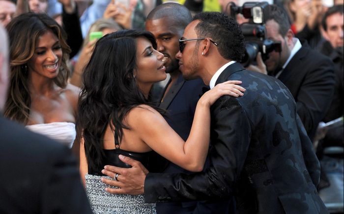 Kim Kardashian được bắt gặp đi du lịch với bạn trai kém 5 tuổi