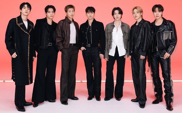 Trưởng nhóm BTS gặp chấn thương trước thềm concert miễn phí